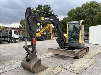 Mini escavadeira Volvo ECR58: foto 2