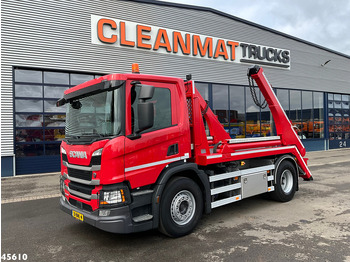Caminhão multibenne SCANIA P 250