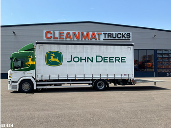 Caminhão com lona SCANIA P 280