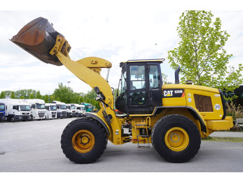 Carregadeira de rodas CATERPILLAR 930M