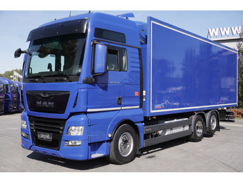 Caminhão frigorífico MAN TGX 26.500