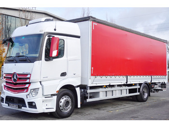 Caminhão com lona MERCEDES-BENZ Actros 1835