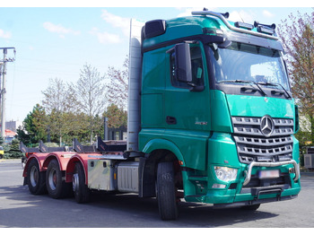 Caminhão florestal MERCEDES-BENZ Arocs