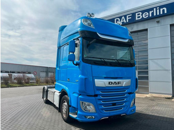 Tractor DAF XF 530