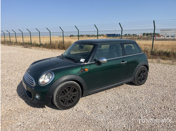 Automóvel