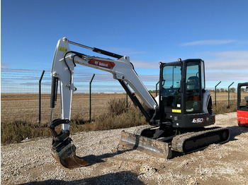 Mini escavadeira BOBCAT E50