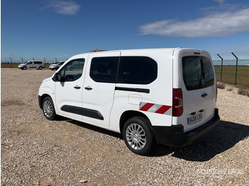 Micro-ônibus, Furgão de passageiros 2022 Toyota Proace City Verso 5 Passenger Van: foto 2