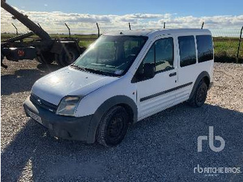 Caminhão furgão FORD TRANSIT 4x2 5-Seat: foto 1