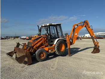 Retroescavadeira CATERPILLAR 428C