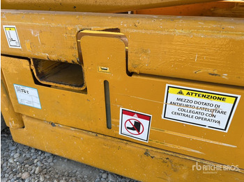Plataforma de Tijera/ Plataforma de tesoura 2007 Haulotte Compact 10N Electric Scissor Lift: foto 5