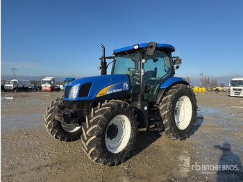 Trator NEW HOLLAND T6000