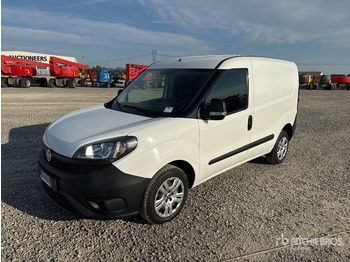 Furgão compacto FIAT Doblo Cargo