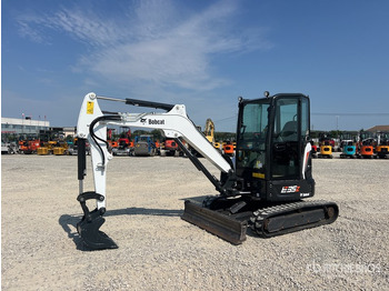 Mini escavadeira BOBCAT E35