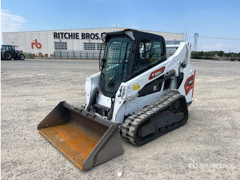Mini carregadeira de esteiras BOBCAT T590