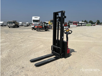Stacker 2025 Plus Power ES15-ES 1500 kg (Unused) Electric Stacker: foto 2