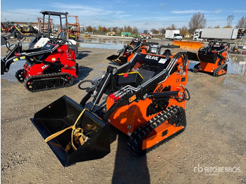 Mini carregadeira de esteiras