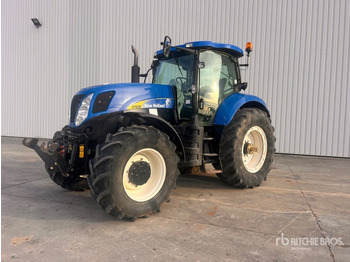 Trator NEW HOLLAND T7000