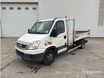 Furgão basculante IVECO Daily 35c13