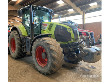 Trator CLAAS Axion 830