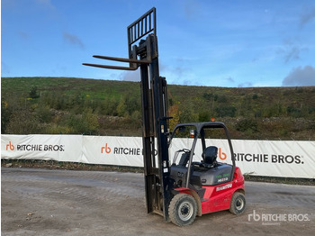 Empilhadeira MANITOU