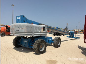 Plataforma telescópica 2006 Genie S85 4WD Diesel Telescopic Boom Lift: foto 4