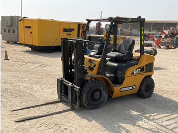 Empilhadeira a diesel CATERPILLAR DP