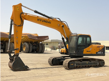 Escavadora de rastos HYUNDAI