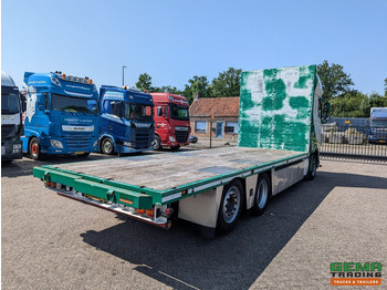 Camião de caixa aberta/ Plataforma DAF XF 530 FAN 6x2/4 SuperSpaceCab Euro6C - Retarder - OpenLaadbak 7.4M - SmartTacho V2 - NOKKENAS problem - 05/2026 APK: foto 2