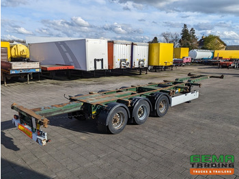 Semireboque transportador de contêineres/ Caixa móvel KRONE SD