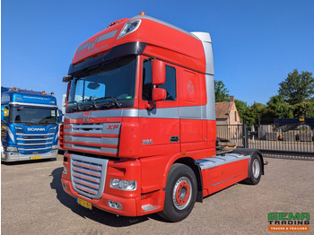 Tractor DAF XF 105 460