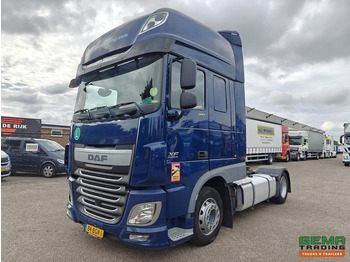 Tractor DAF XF 440
