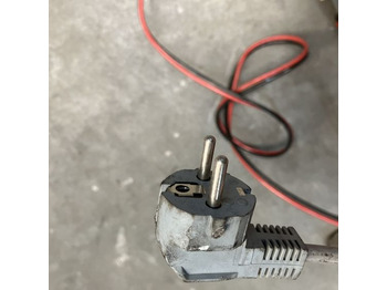 Sistema elétrico de Equipamento de movimentação Hawker 24V/40A: foto 5