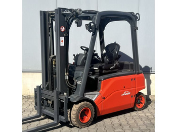 Empilhadeira elétrica LINDE E20