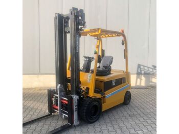 Empilhadeira elétrica UNICARRIERS