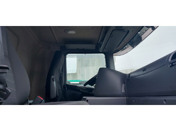 Caminhão tanque SCANIA G400: foto 3 Caminhão tanque SCANIA G400: foto 3