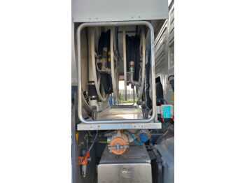 Caminhão tanque Volvo FMFH: foto 2