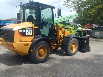 Carregadeira de rodas CATERPILLAR 906H