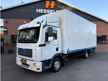 Caminhão furgão MAN TGL 8.240