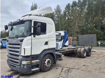 Caminhão chassi SCANIA R 440