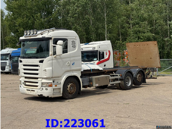 Caminhão chassi SCANIA R 480