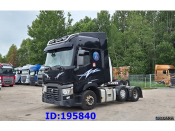 Tractor RENAULT T 460