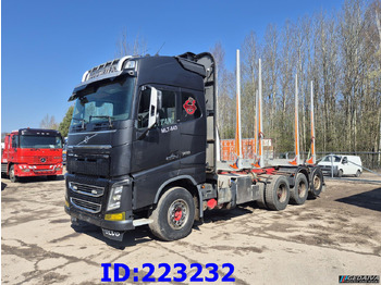 Caminhão florestal VOLVO FH16 700