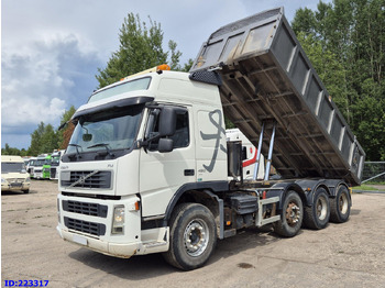 Caminhão basculante VOLVO FM13 480