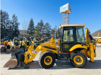 Retroescavadeira JCB 2CX