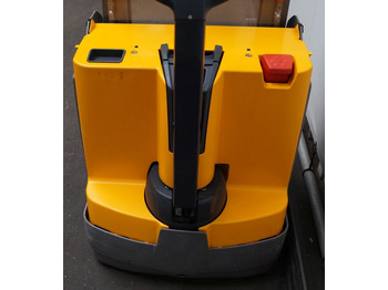 Stacker Jungheinrich EJD118: foto 3