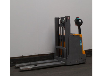 Stacker JUNGHEINRICH EJD