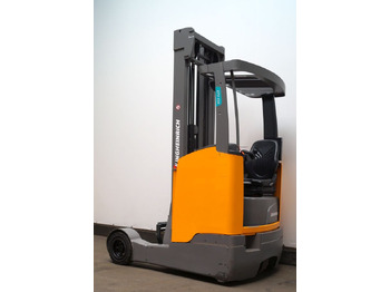 Empilhador retráctil JUNGHEINRICH ETV