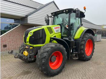 Trator CLAAS Axion 800