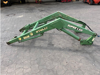 Carregador frontal para o trator STOLL