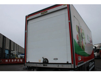 Fotografia de interior 1: Caminhão frigorífico Iveco Eurocargo 140e22 + EURO 6 + LOW KM + chereau